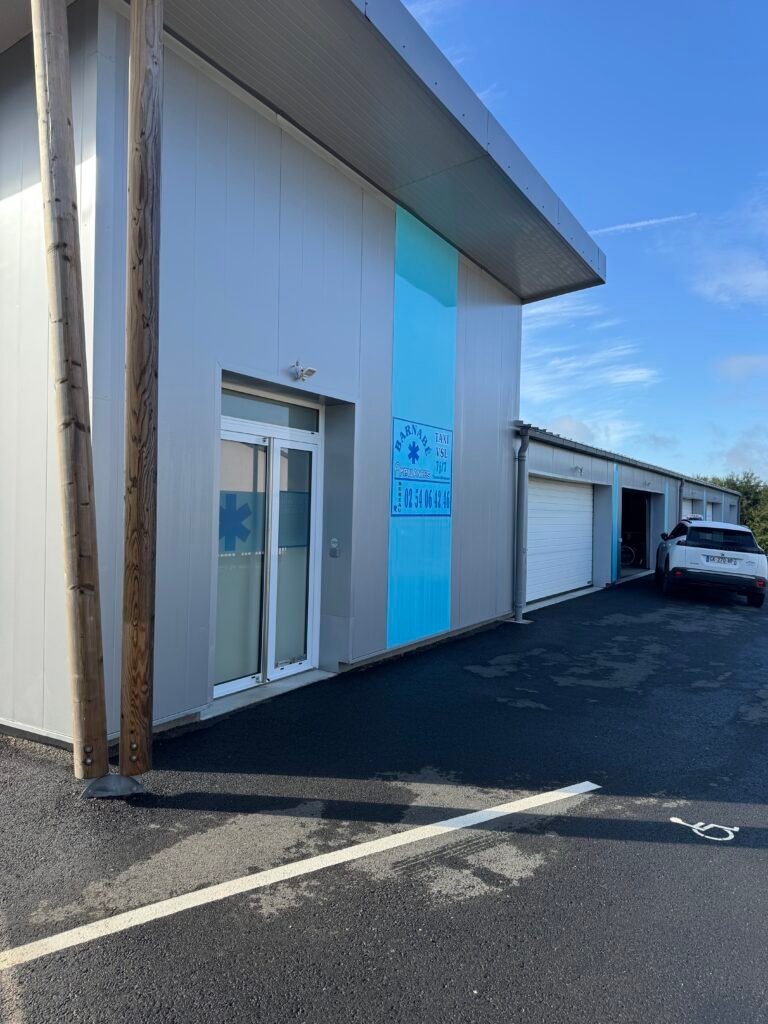 ambulance Aigurande ambulance Indre ambulance 36 transport sanitaire Aigurande transport sanitaire Indre transport médical Aigurande ambulance conventionnée Aigurande ambulance conventionnée Indre VSL Aigurande VSL Indre 36 taxi conventionné Aigurande taxi conventionné Indre ambulancier Aigurande ambulanciers Indre ambulance toutes distances transport sanitaire 36 transport médical Indre ambulance urgence Aigurande ambulance SAMU Aigurande transport hospitalisation Aigurande transport consultation médicale Aigurande transport dialyse Aigurande transport radiothérapie Indre transport chimiothérapie Indre transport inter-établissement Indre ambulance hôpital Aigurande ambulance La Châtre ambulance Argenton-sur-Creuse ambulance sud Indre entreprise ambulance Aigurande ambulance professionnelle Aigurande